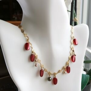 Vintage Czech glass pearl drop necklace in gold tone